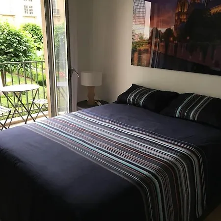Magnifique Coeur Marais Apartament